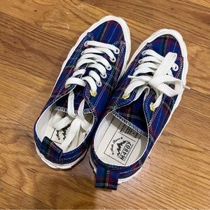 Stare Check Sneakers